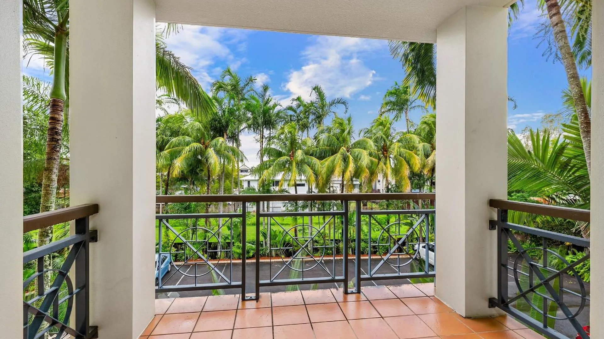 Reefside Escape Apartment Cairns 0*,  Australia